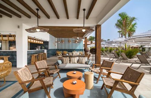 Caleta de Fuste Hotel | Barceló Fuerteventura Royal Level - Adults Only