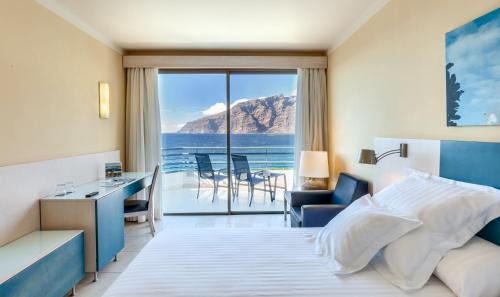 Puerto de Santiago Hotel | Barceló Santiago - Adults Only