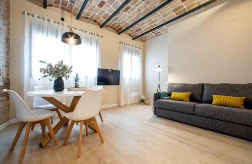 Collblanc y La Torrassa Apartment | Barcelona Touch Apartments - Campalans