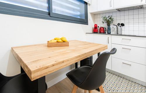 Collblanc y La Torrassa Apartment | Barcelona Touch Apartments - Campalans
