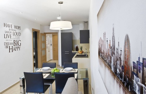 La Font de la Guatlla Apartment | BARCELONA | LUXURIOUS APARTMENT W/BALCONY ¦
