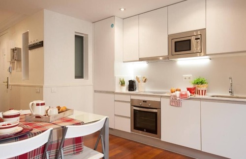 La Sagrada Familia Condo | Barcelona Sky Building! The perfect start point to discover Barcelona!