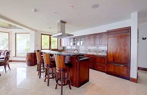 South Sound Villa | Barco A La Vista - Grand Cayman