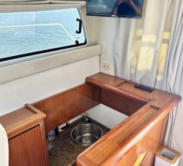 Cartaya Boat Rental | Barco apartamento