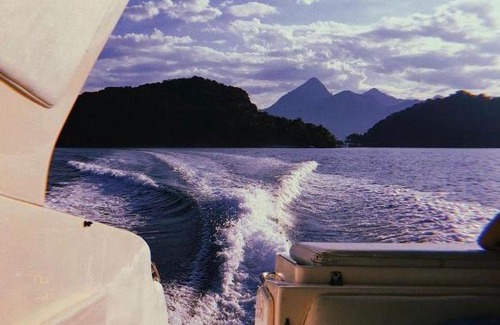 Monsuaba Boat Rental | Barco para alugar no paraíso de Angra dos Reis