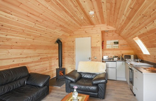 Pennant Melangell Cottage | Barcud Coch - UK44539