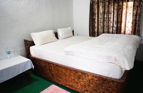 Bardia Hotel | Bardia Wild Side Hotel