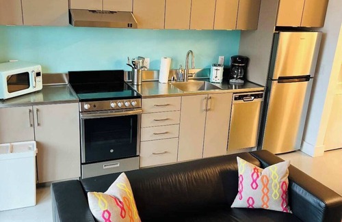 Kessler Apartment | Bardo Lofts Courtyard Suite #102