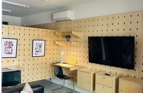 Kessler Apartment | Bardo Lofts Courtyard Suite #102