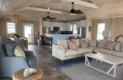 Hope Town House | Barefoot Bay - beach house w/3 pods, views of Atlantic Ocean & Sea of Abaco