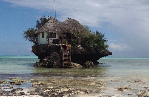 Paje Villa | Barefoot Beach house Zanzibar