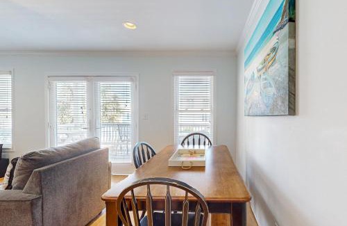 Kure Beach House | Barefoot Bliss