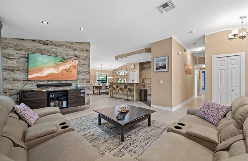 Bonita Shores House | "Barefoot Breeze" Awaits