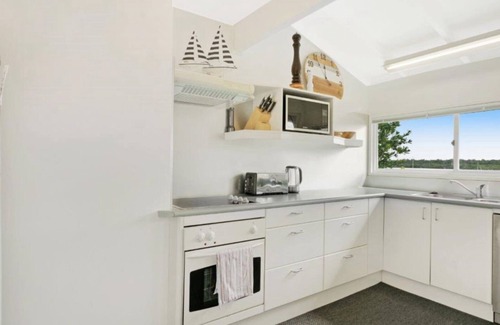 Hawks Nest House | Barefoot Bungalow Winda Woppa