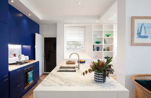 Bronte Apartment | Barefoot in Bronte IH