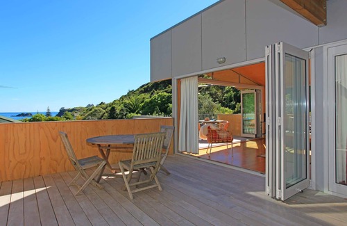 Palm Beach House | Barefoot Spirit | Stay Waiheke