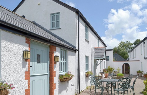 Brazzacott Cottage | Barfield's Cherry Tree Cottage
