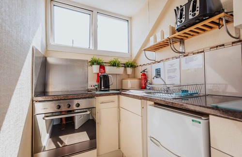 Southport Apartment | Barford House - 2nd Floor Self-Catering Accommodation Southport