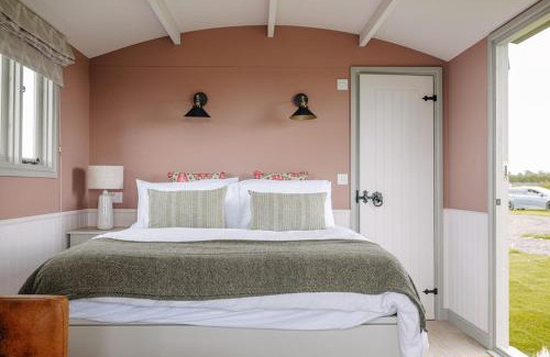 Snettisham Other | Barley Shepherd Hut - Snettisham Meadows