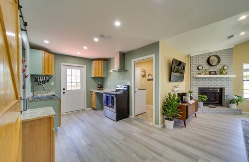 Barling House | Barling Vacation Rental: Fenced-In Yard w/Hot Tub