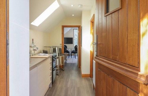 Nantgarw Apartment | BARN APARTMENT 4, romantic, luxury holiday cottage in Cardiff