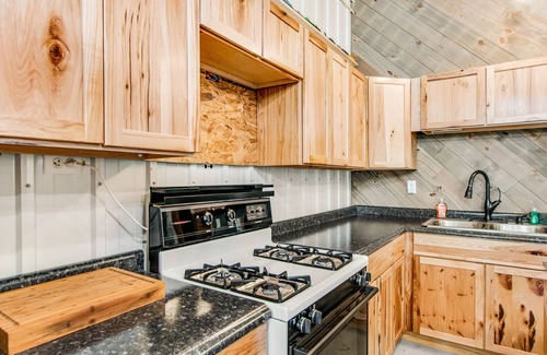 Mather House | Barn & cabin with firepits, grills, foosball, kayaks, home theater, & 2 kitchens