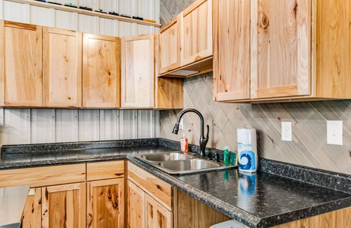 Mather House | Barn & cabin with firepits, grills, foosball, kayaks, home theater, & 2 kitchens