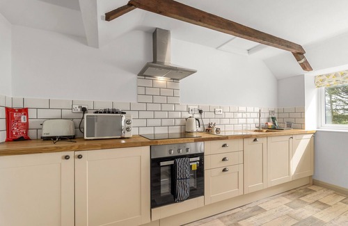 Helston Cottage | Barn Cottage @ Arrowan Common Farm