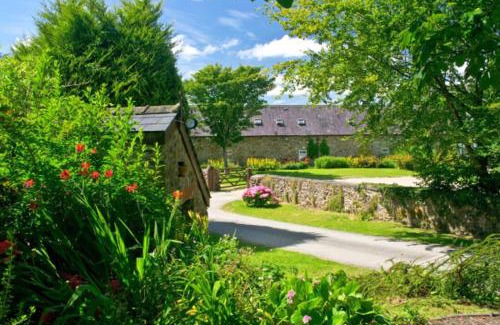 Haverfordwest House | Barn Cottage - Family-Friendly Cottage with Heated Indoor Pool