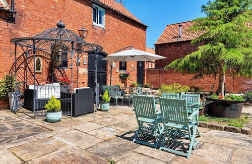 South Scarle Apartment | Barn in Lincolnshire near Historic Newark