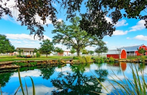 Ledbetter House | Barn Loft at Horse Ranch