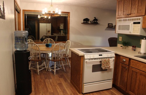 Pierce County House | Barn Suite Overlooking Horse Arena