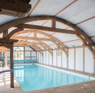 Moreton House | Barnacre Green Cottage - Eco-cottage with private hot tub & pool access