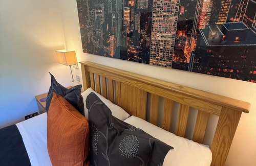 Ockbrook Bed & Breakfast | Barncroft Luxury Guest House