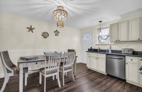 South Seaside Park Apartment | Barnegat Bay Cottage: A 'MyShoreCottage' Property