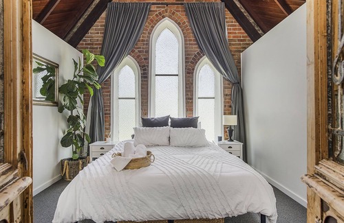 Gladstone Other | Barney Church House