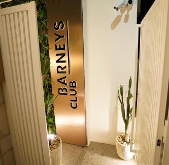Cercola Bed & Breakfast | Barneys B&b
