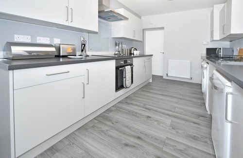 Crewe Apartment | Barnstone Villa - By Sigma Stays