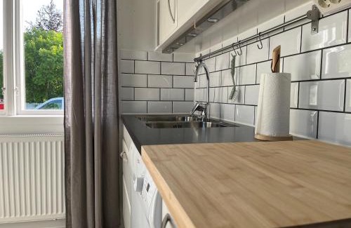 Vimmerby Apartment | Barnvänlig lägenhet