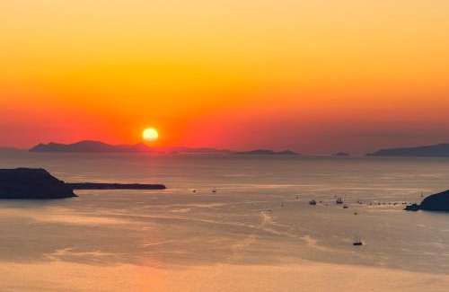 Fira Villa | Barocco Bello Villa