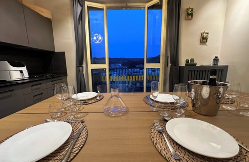 Dogliani Apartment | Barolo area. Cozy Design app With panoramic view. Nice prices to mars 2025