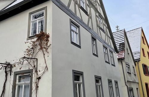 Aub Apartment | Baroque apartment (110sqm) on the 1st floor for 4 people