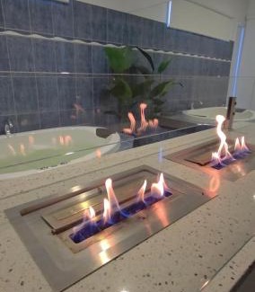 Lyndoch Ski Chalet | Barossa Pavilions & Glasshouse