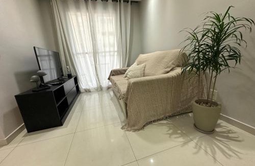 Jacarepagua Apartment | Barra da Tijuca - Ap Moderno com Piscina , Wi-Fi e Vaga , Perto do Parque Olímpico e Rio Centro
