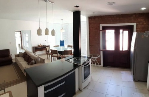 Barra de Sao Joao House | BARRA DE SÃO JOÃO- PRAIA DA IGREJINHA- 150m FROM THE BEACH- 3 BEDROOMS