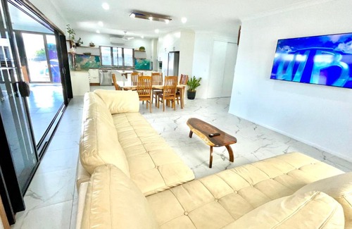 Lucinda House | Barra Waters 11