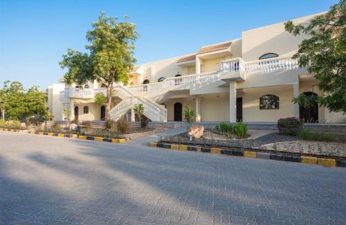 Umm al Quwain Resort | Barracuda Resort