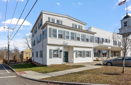 Barre Apartment | Barre Common Overlook