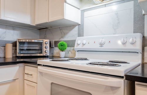 Barrie House | Barrie downtown home rental