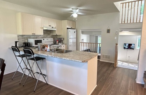 Barrie House | Barrie Ocean Kingdom